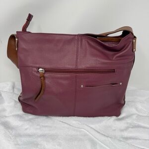 Nino Bossi Burgundy Leather Hobo Shoulder Bag Braided Strap zip Closure